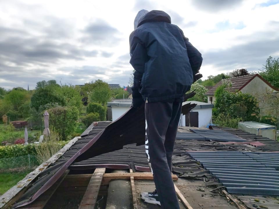 Dieses Bild hat ein leeres Alt-Attribut. Der Dateiname ist 94889703_3910937775613345_6916486591833702400_n-1.jpg